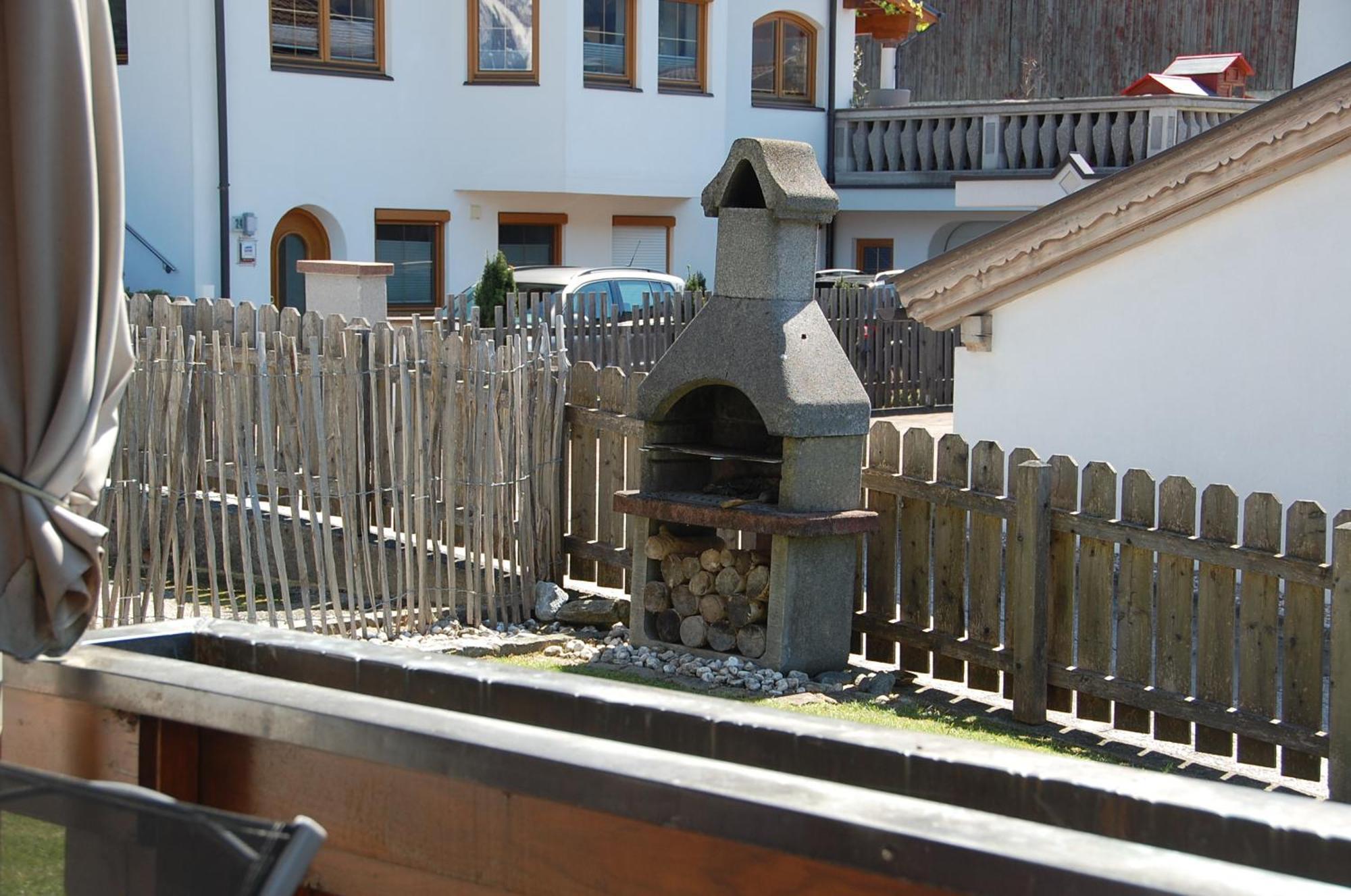 Haus Hart Im Zillertal 6 Personen Villa Luaran gambar